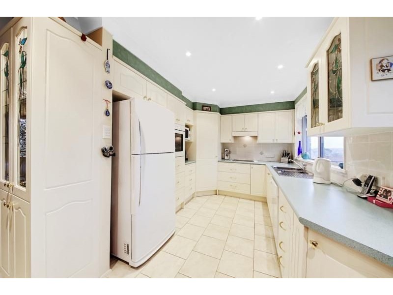 3 Olga Place, Leumeah NSW 2560