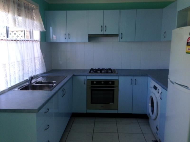 2A John Kidd Dr, Blair Athol NSW 2560