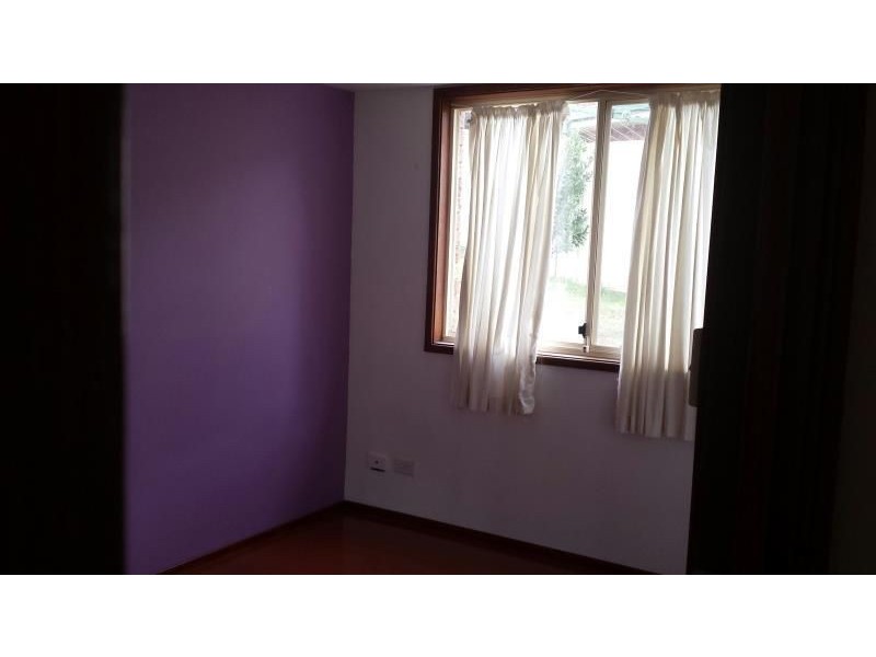 8 ARROW PLACE, Raby NSW 2566