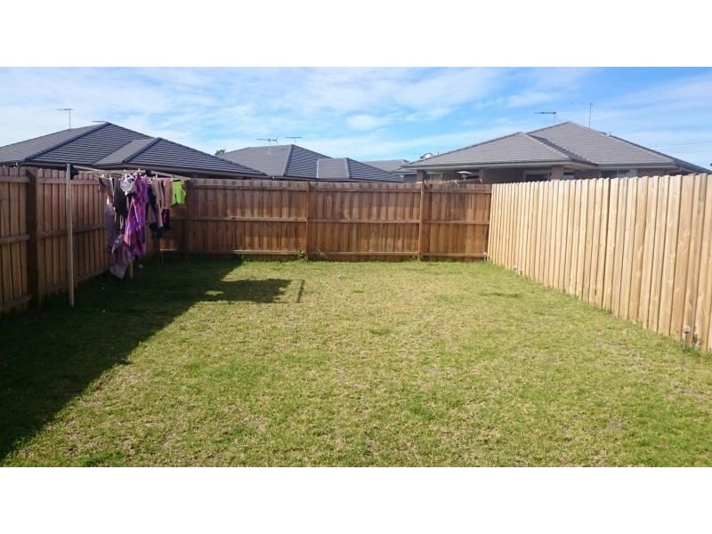 15 DONOHOE STREET, Ingleburn NSW 2565