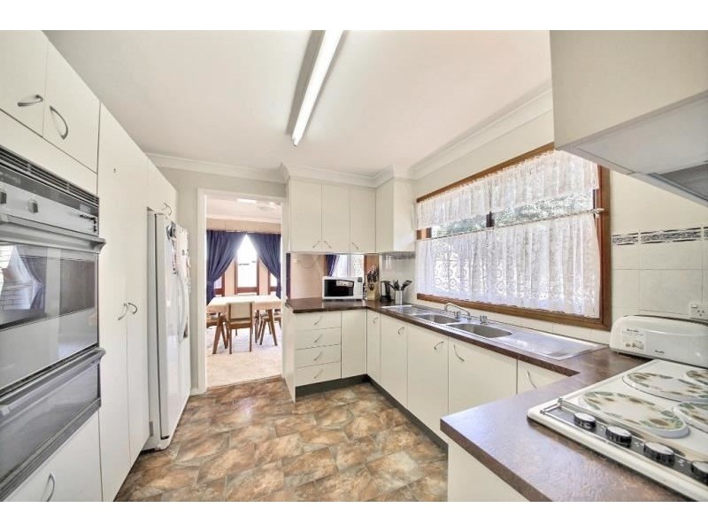 61 ST JOHNS ROAD, Bradbury NSW 2560