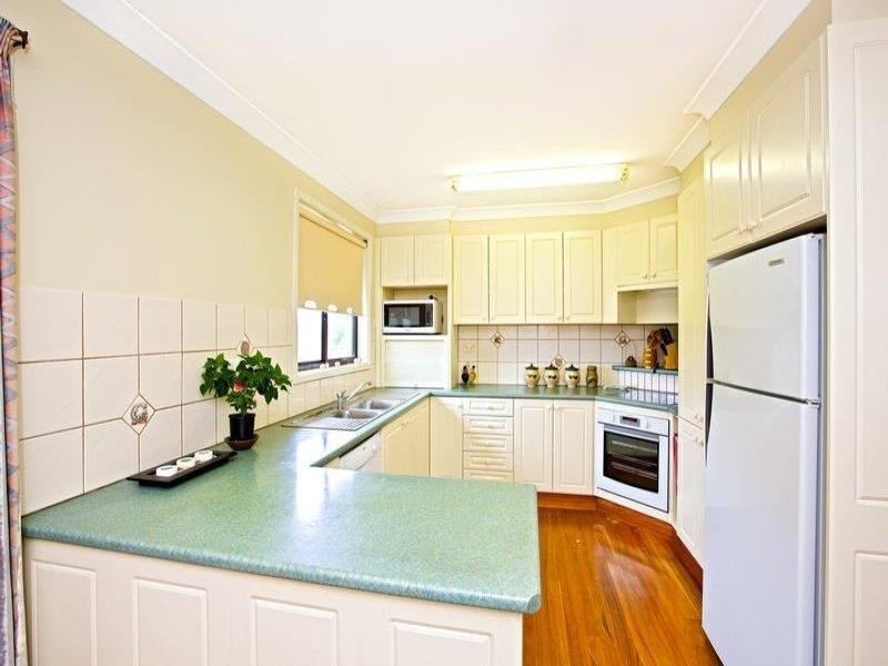 16 Curl Curl, Woodbine NSW 2560