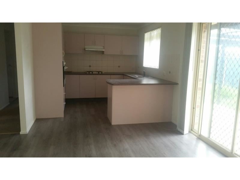 1 FARRAR PLACE, St Helens Park NSW 2560