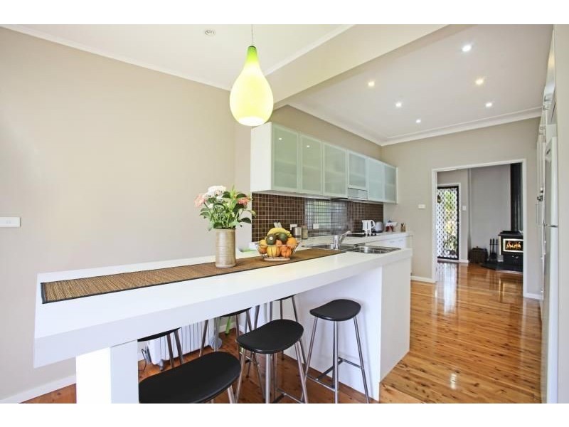 12 Lawson St, Campbelltown NSW 2560
