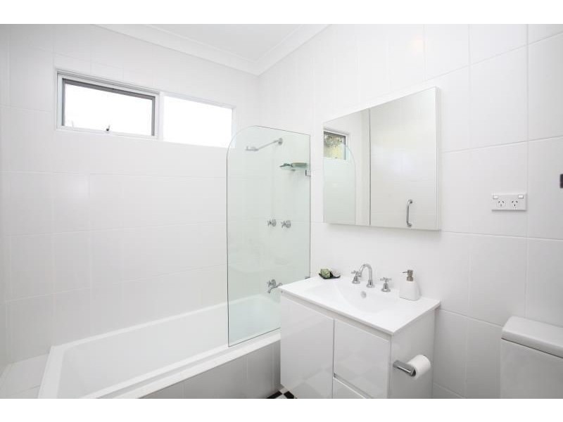 12 Lawson St, Campbelltown NSW 2560