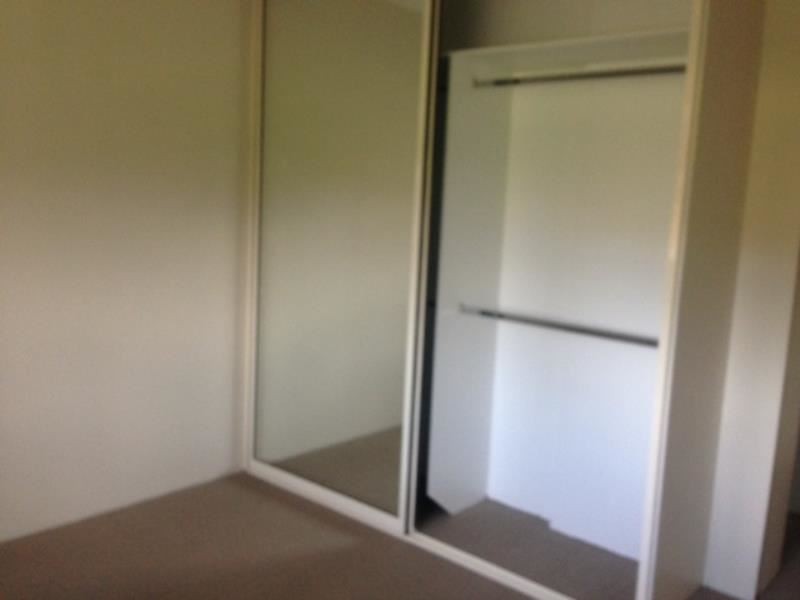 8/19 Chamberlain Street, Campbelltown NSW 2560