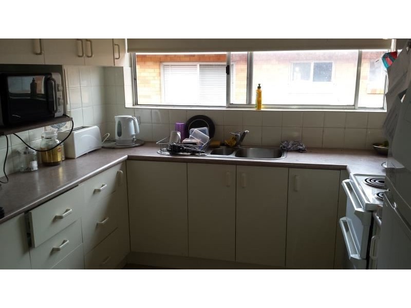 8/182 Lindesay Street, Campbelltown NSW 2560