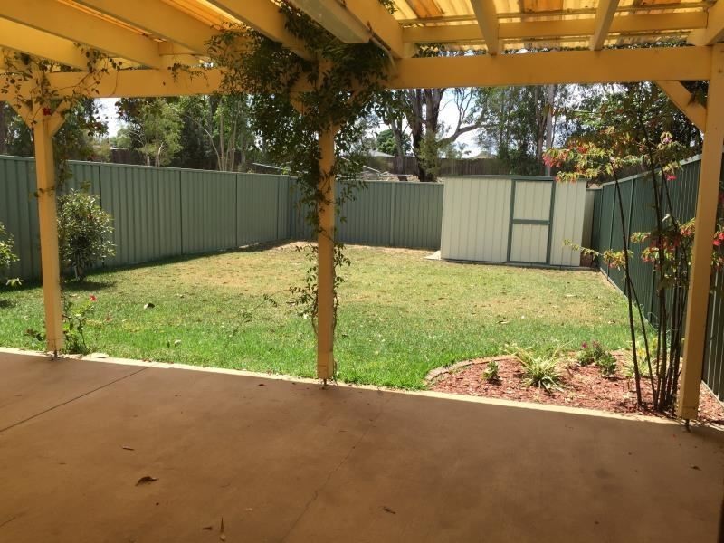 52A Oswald Crescent, Rosemeadow NSW 2560