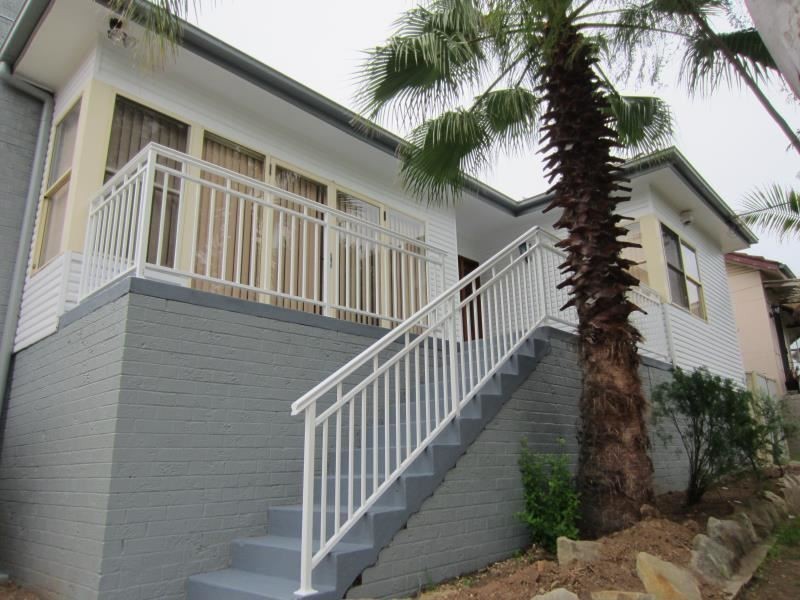 13 Austin Avenue, Campbelltown NSW 2560