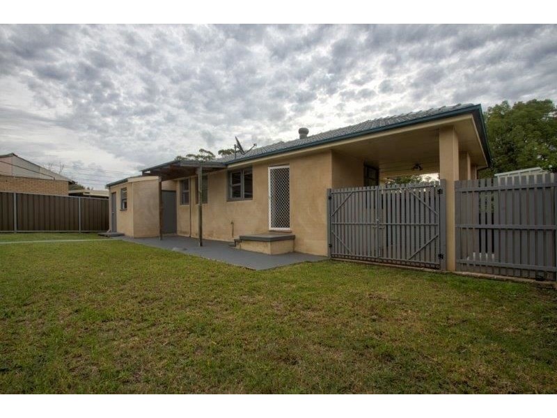 40 Lawson Street, Campbelltown NSW 2560