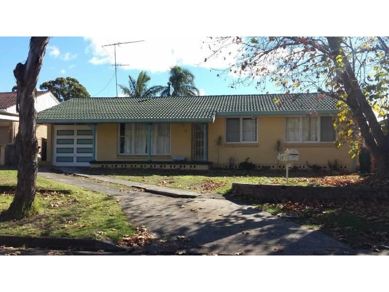 13 Manning Street, Campbelltown NSW 2560