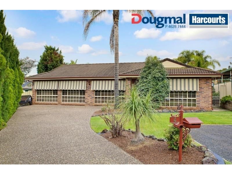 4 IRAS PLACE, Rosemeadow NSW 2560