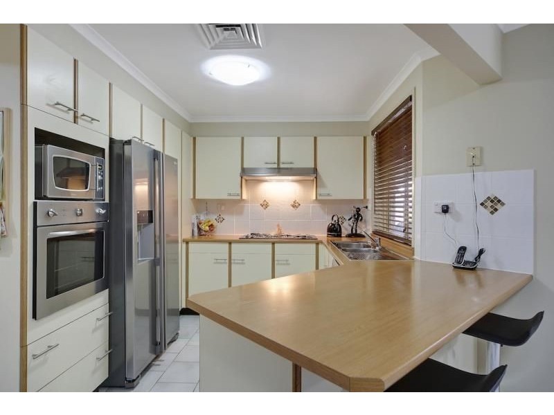 4 IRAS PLACE, Rosemeadow NSW 2560