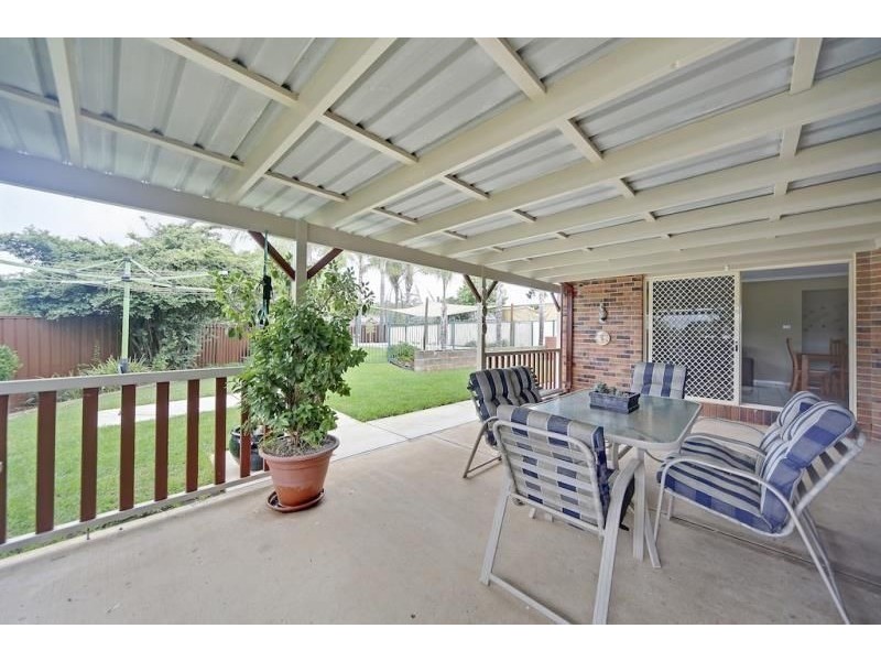 4 IRAS PLACE, Rosemeadow NSW 2560