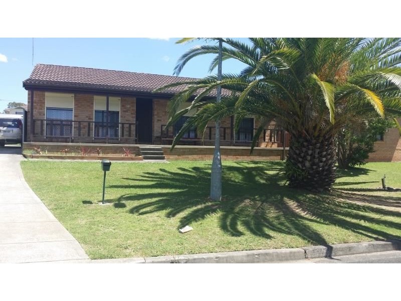 31 Fuchsia Crescent, Macquarie Fields NSW 2564