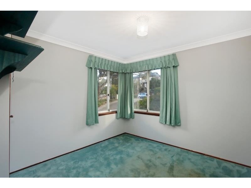 18 Collaroy Road, Woodbine NSW 2560