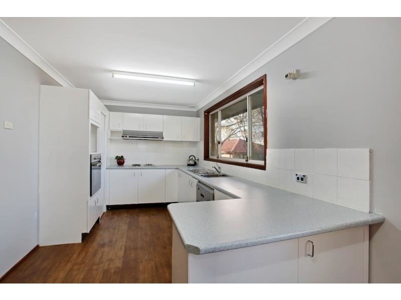 18 Collaroy Road, Woodbine NSW 2560