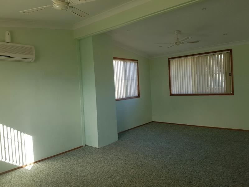 30 ANEMBO STREET, Bradbury NSW 2560