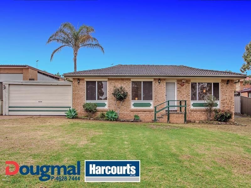 18 Gargery Street, Ambarvale NSW 2560