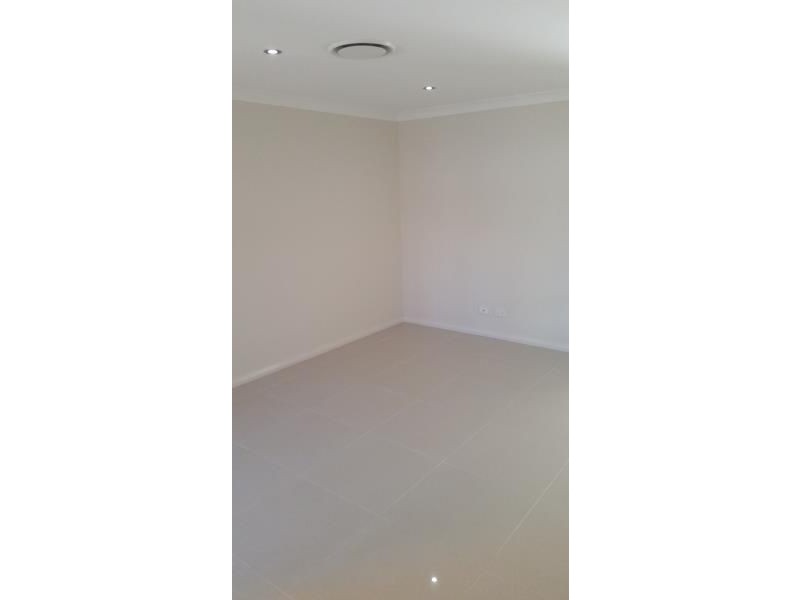 30A Farnsworth Avenue, Campbelltown NSW 2560