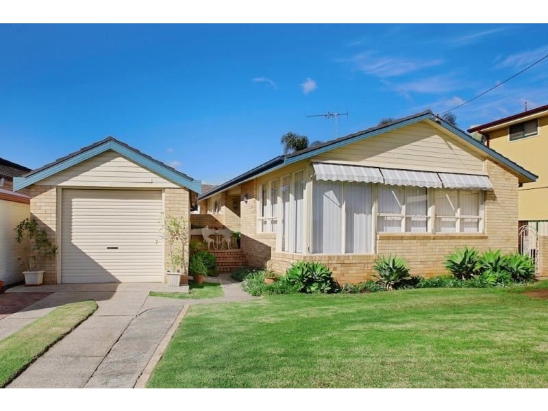 3 Darwin Road, Campbelltown NSW 2560