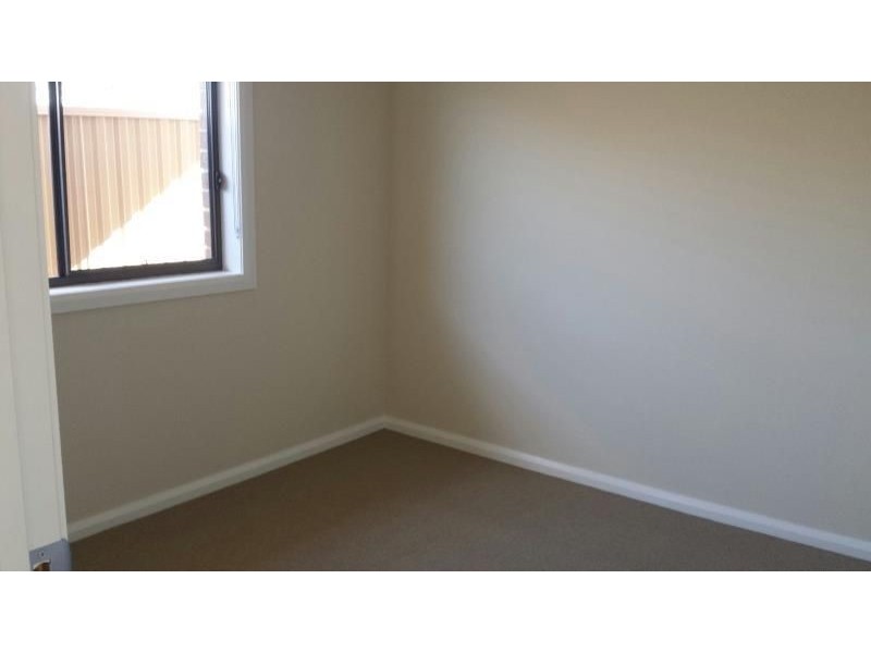 9 Beckham Street, Spring Farm NSW 2570