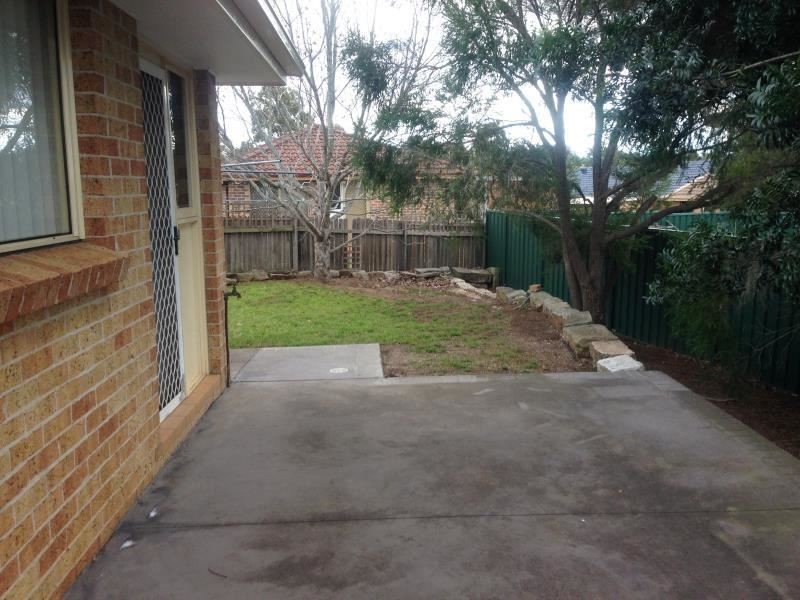 7 FALSTAFF PL, Rosemeadow NSW 2560