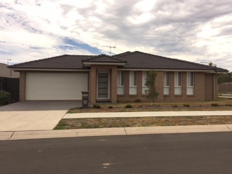 47 Reynolds Street, Spring Farm NSW 2570