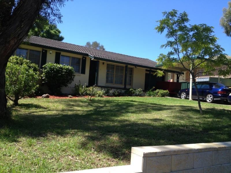 35 CAMPBELLFIELD AVENUE, Bradbury NSW 2560