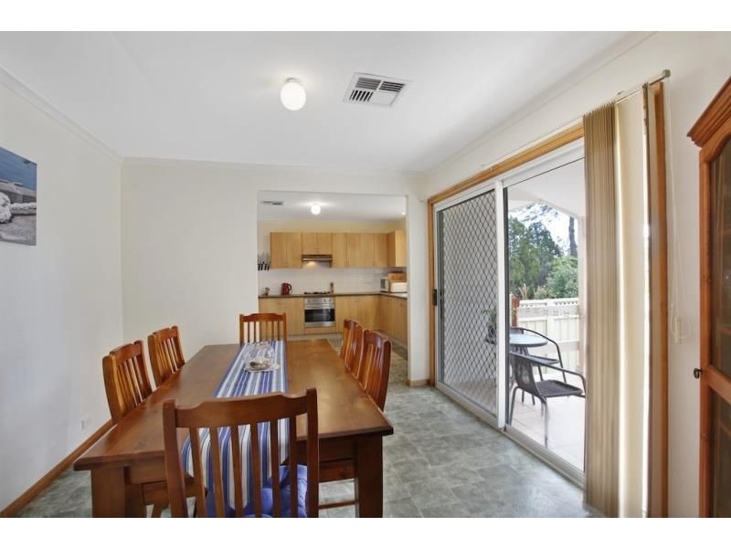 94 Longhurst Road, Minto NSW 2566