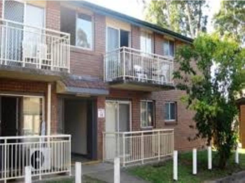 42/16 Derby Street, Minto NSW 2566