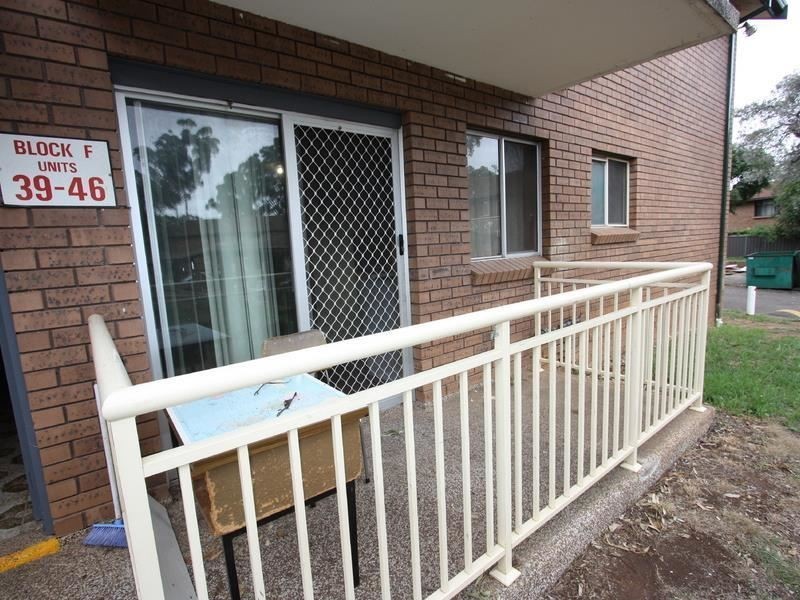 42/16 Derby Street, Minto NSW 2566