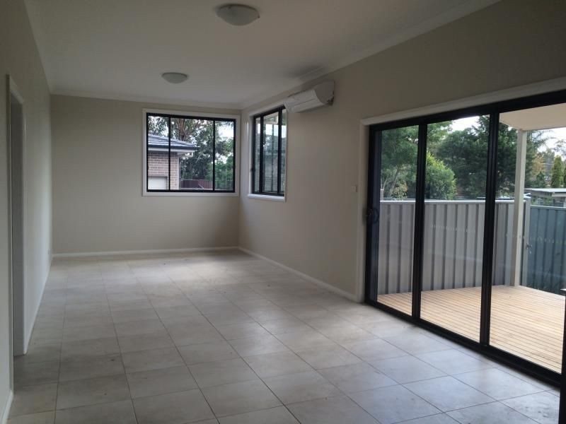 3/5-9 Marian Drive, Rosemeadow NSW 2560
