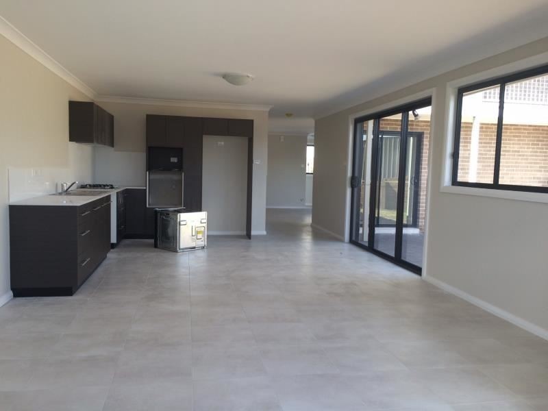 4/5-9 MARIAN DRIVE, Rosemeadow NSW 2560