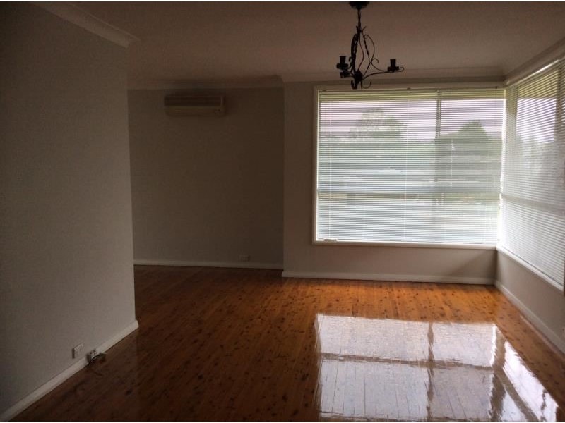 35 Megalong Crescent, Campbelltown NSW 2560