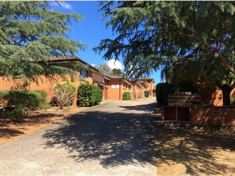 5/12-14 Stewart Street, Campbelltown NSW 2560