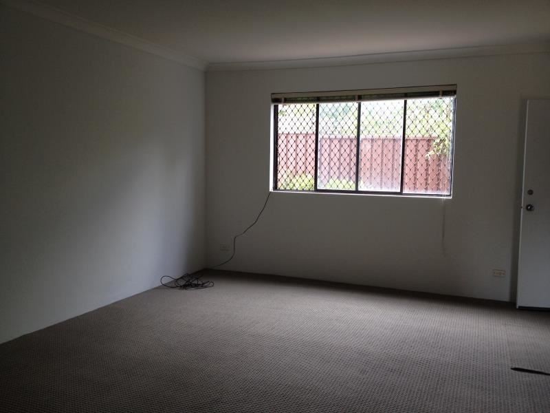 5/12-14 Stewart Street, Campbelltown NSW 2560