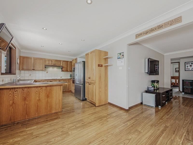 15 HALIFAX STREET, Raby NSW 2566