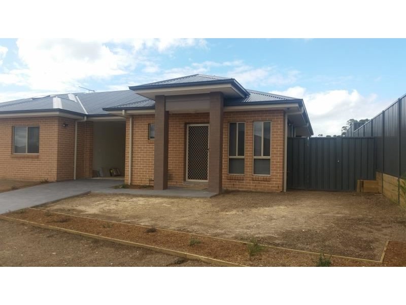 16A Plymouth Blvd, Spring Farm NSW 2570