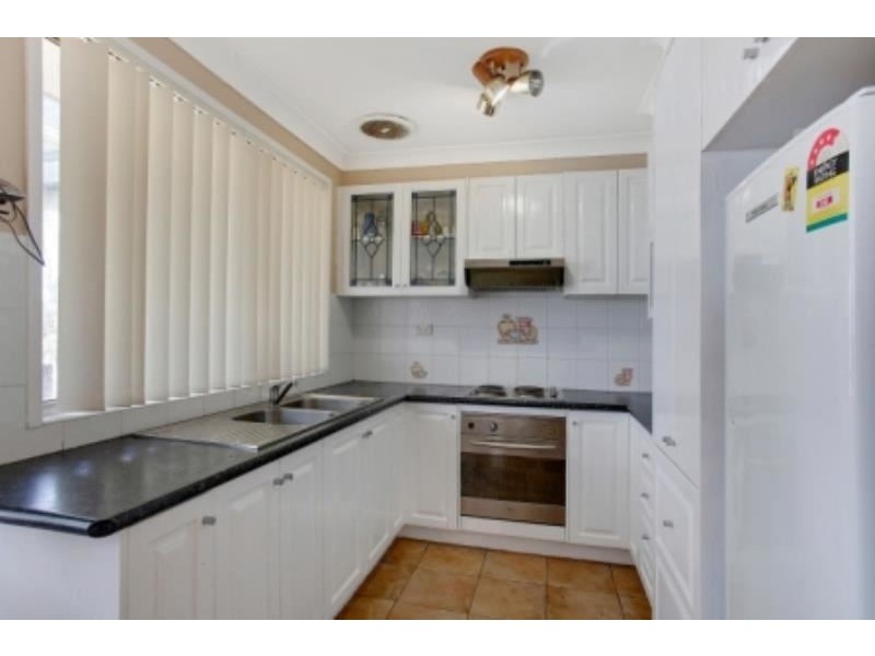 10 Eschol Park Drive, Eschol Park NSW 2558