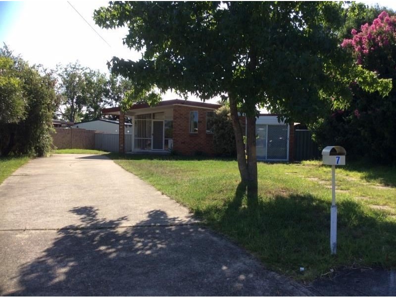 7 Kable Road, Bradbury NSW 2560