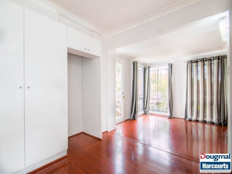 67 Fern Avenue, Bradbury NSW 2560