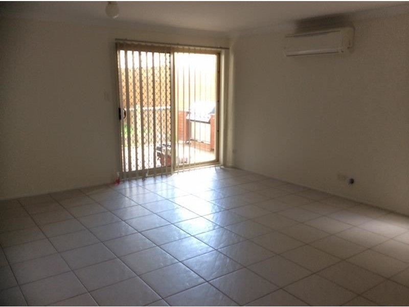 10 Balboa Street, Campbelltown NSW 2560