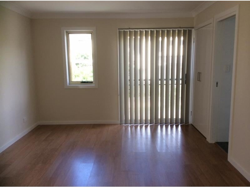 10B Balboa Street, Campbelltown NSW 2560