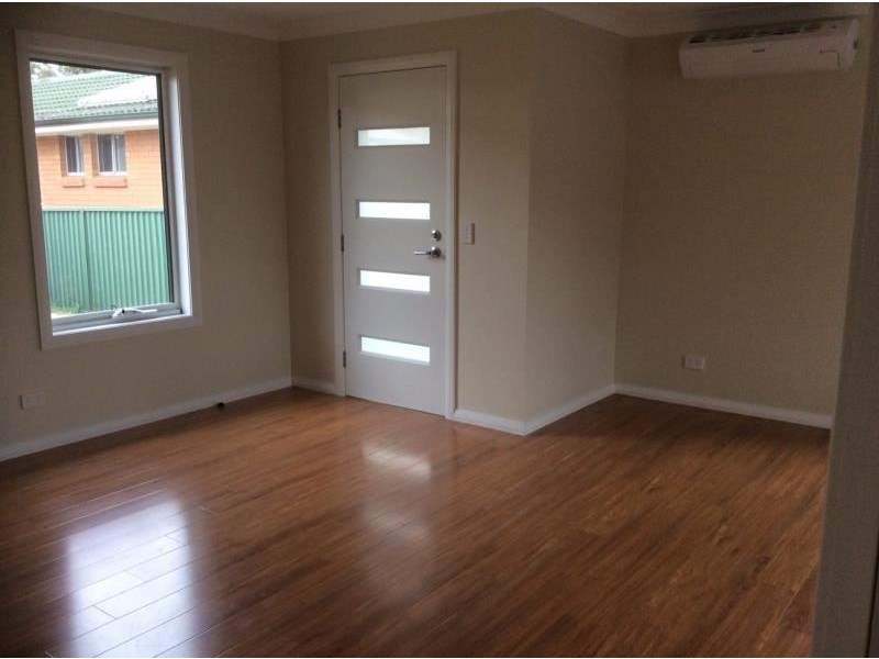 31A Fuchsia Crecent, Macquarie Fields NSW 2564