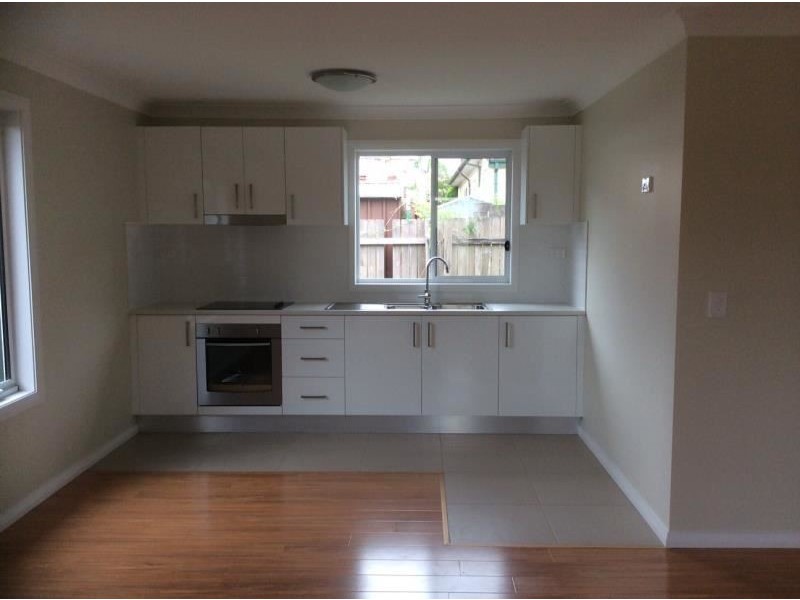 31A Fuchsia Crecent, Macquarie Fields NSW 2564