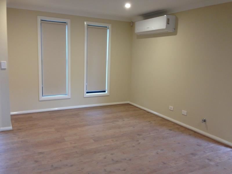 1A POMPOM PLACE, Edmondson Park NSW 2174