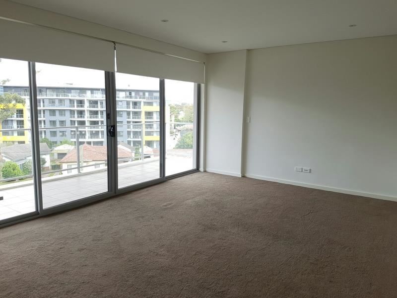 60/12-20 Tyler Street, Campbelltown NSW 2560