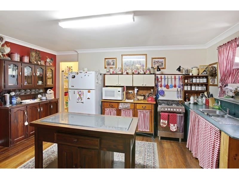 11 Borthwick Street, Minto NSW 2566