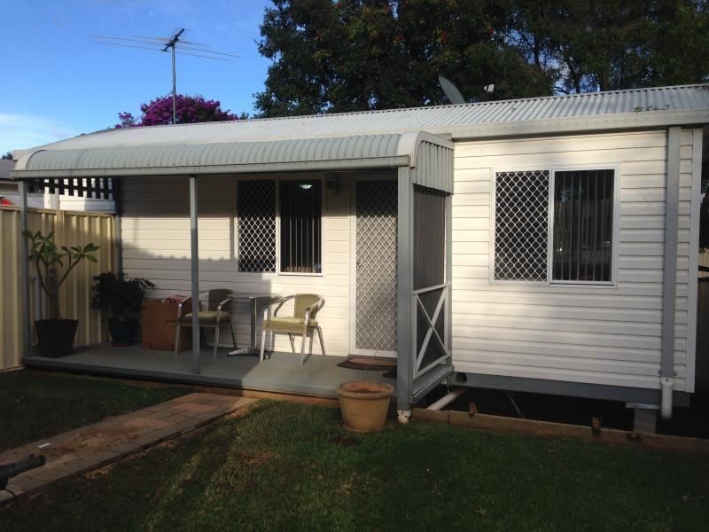 18A ANTHONY DRIVE, Rosemeadow NSW 2560